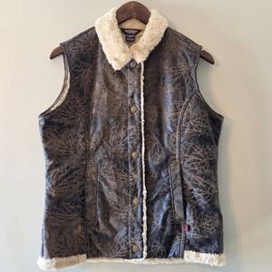 Woolrich Women's Faux Leather Leaf Print Distressed Sherpa Lined Vest Sz Medium